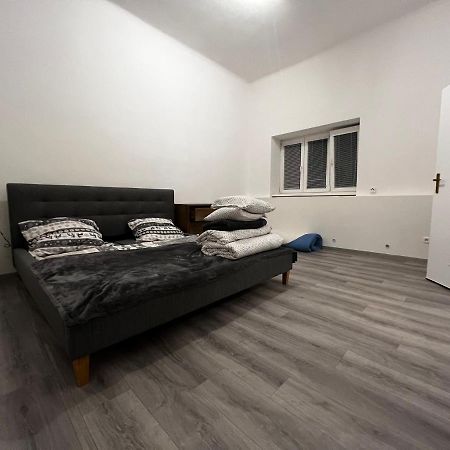Mlynsky Ostrov Apartment 2 Zdice Exterior foto